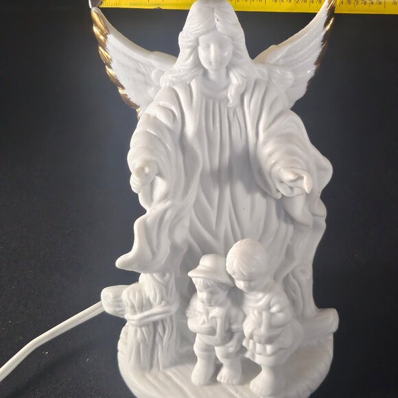 Art Mark White Porcelain Guardian Angel & Children Tabletop Night Light Electric - Picture 11 of 14